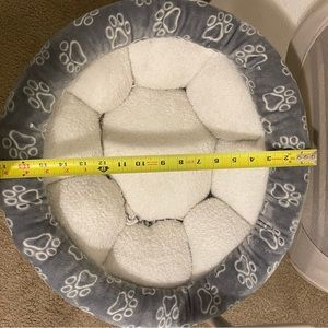 Dog bed